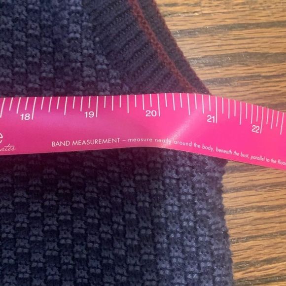 Carmel Blue Vest size Large - Picture 9 of 9